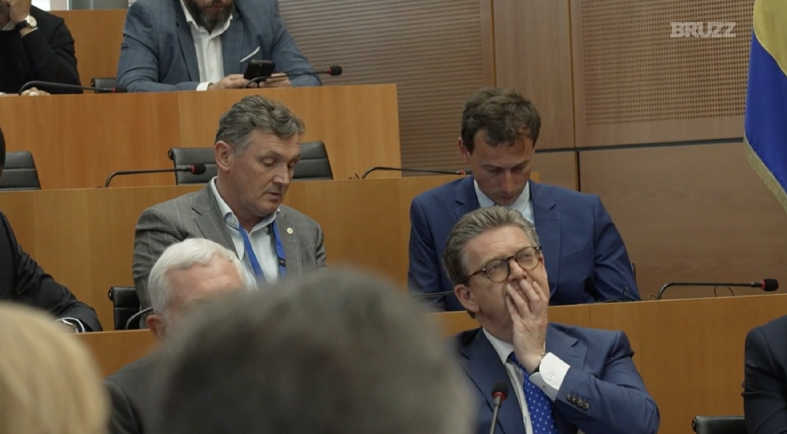 19196219-df42-44df-ae38-2ab885e87835